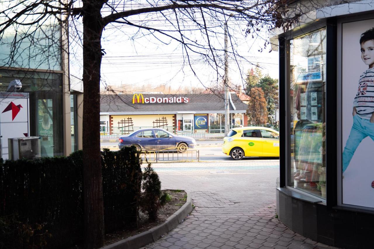 Ultracentral Golden Apartament 2 Suceava Exterior photo
