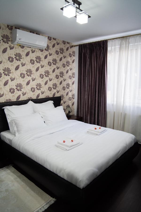 Ultracentral Golden Apartament 2 Suceava Exterior photo